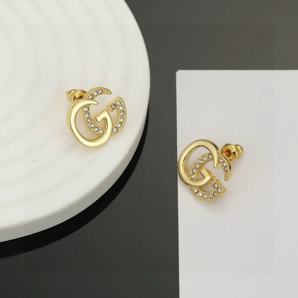 Polished Gold Gucci Monogram Earrings - Picture 2 of 6